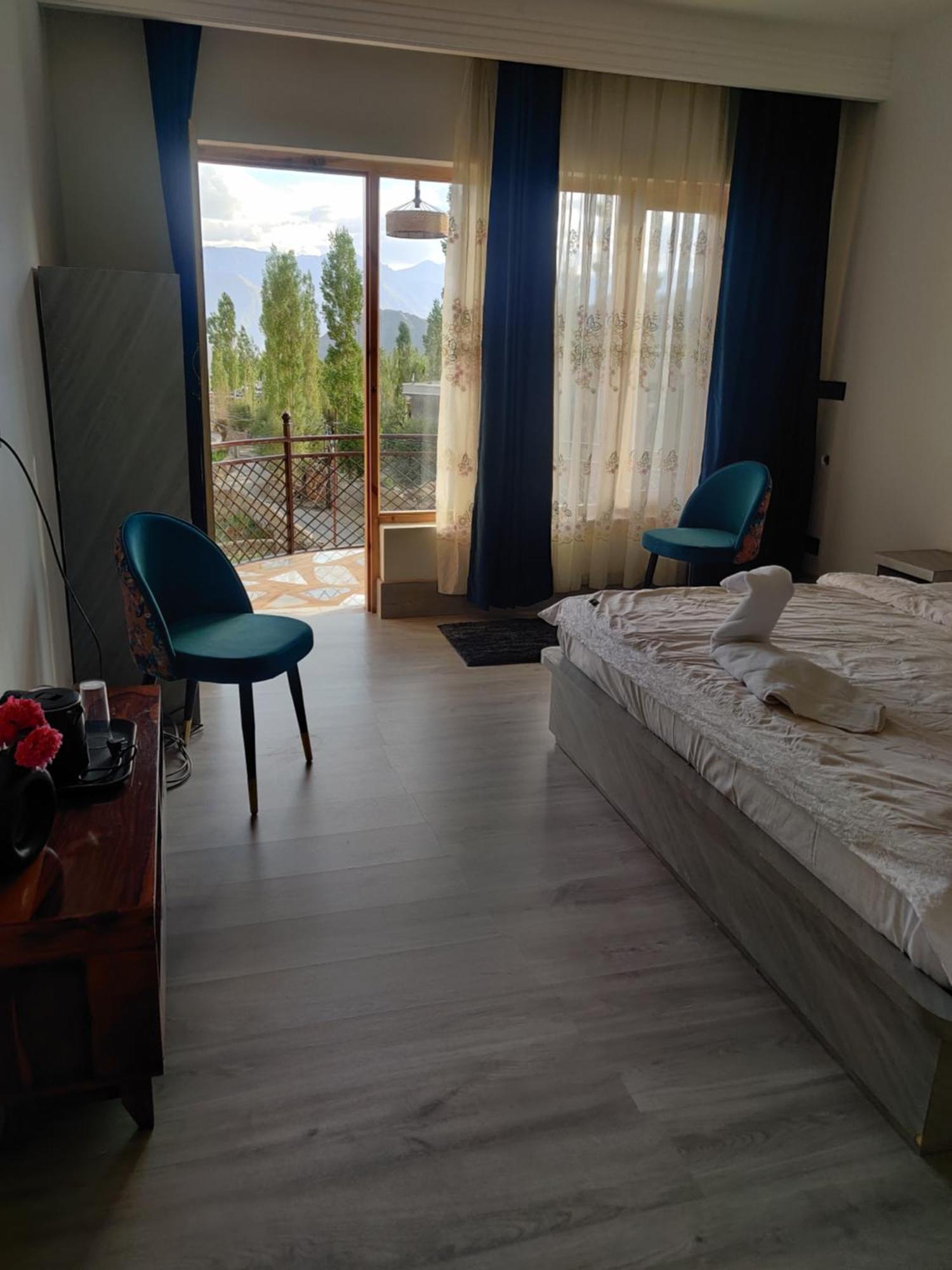 The Morning Sky Hotel Leh Exterior photo