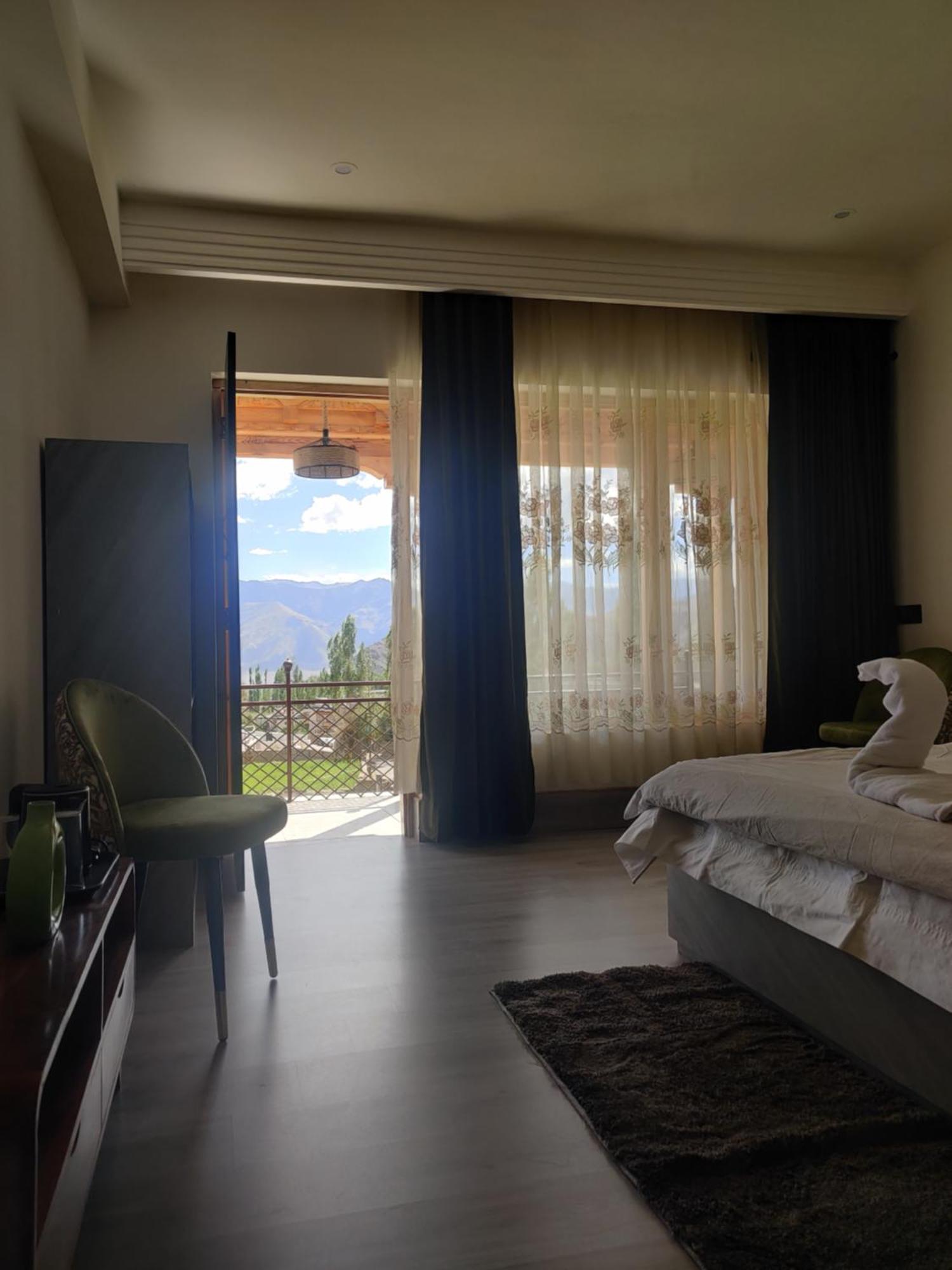 The Morning Sky Hotel Leh Exterior photo